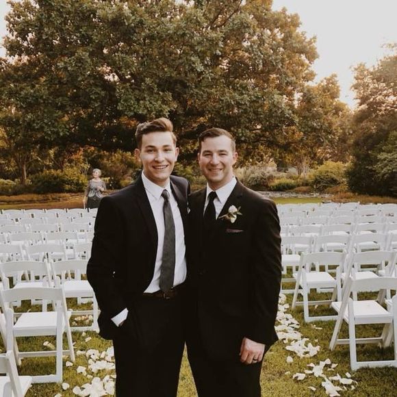 Meet your Posher, Adrian - Picture 1 of 1